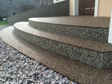 Kamienny Dywan Brown Schody